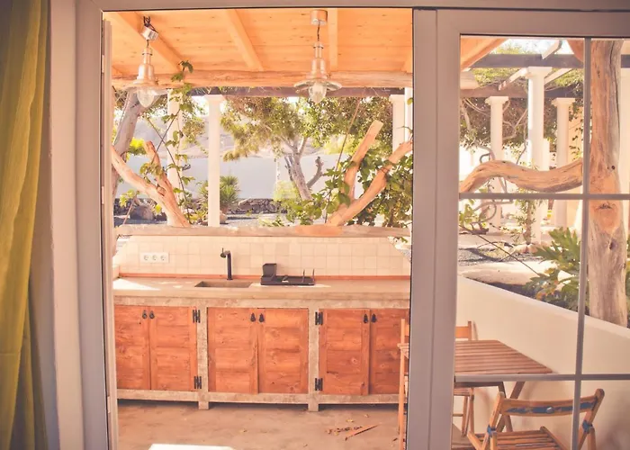 Gartenappartement - Tierra - Surf & Yoga * לה פארד